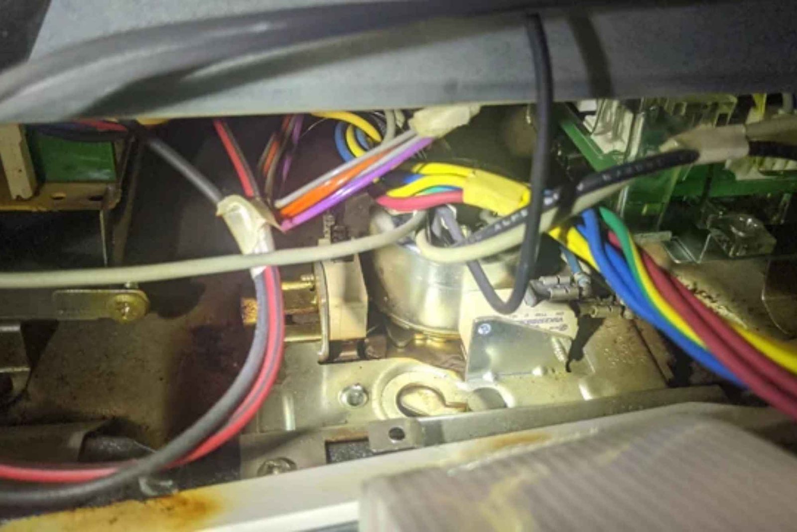 Why Oven Door Gets Stuck After Cleaning Cycle
