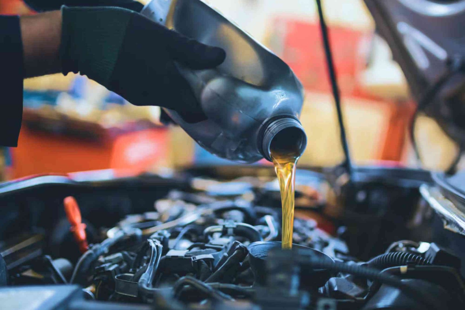 How to Choose the Right Motor Oil for Your Car