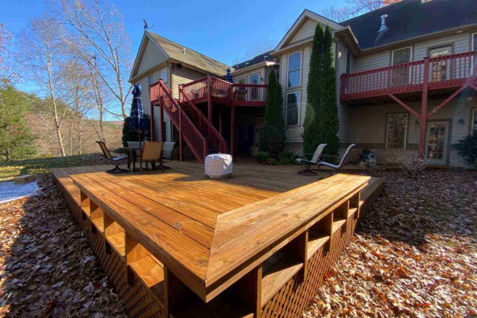 Wood Staining in Baton Rouge LA